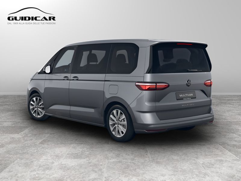 GuidiCar - VOLKSWAGEN INDUSTRIALI NUOVO Multivan 1 Multivan Life  2.0 TDI 110kW  ant. DSG Nuovo